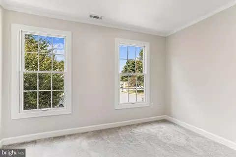 Bedroom - 5301 Sovereign Pl, Frederick, MD 21703 photo 3 of 11