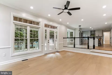 Living - 5301 Sovereign Pl, Frederick, MD 21703 photo 1 of 6