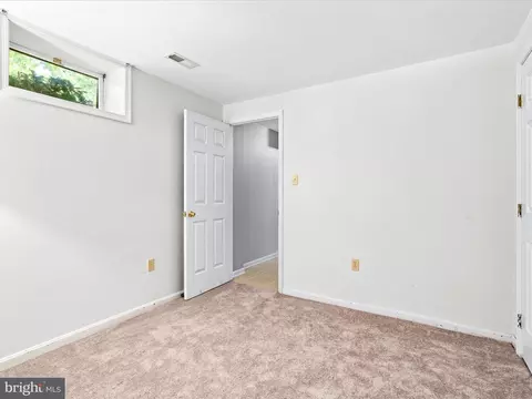 Bedroom - 2204 Banner Hill Rd, Frederick, MD 21702 photo 11 of 11