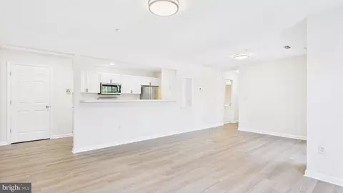 302 Baughmans #302E, Frederick, MD 21702 photo 8