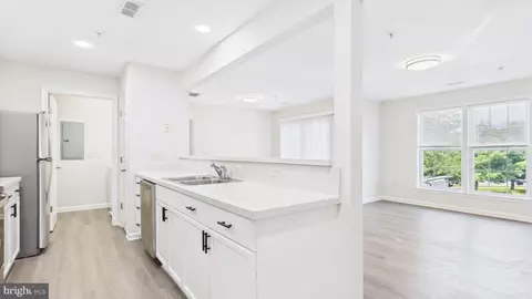 302 Baughmans #302E, Frederick, MD 21702 photo 2