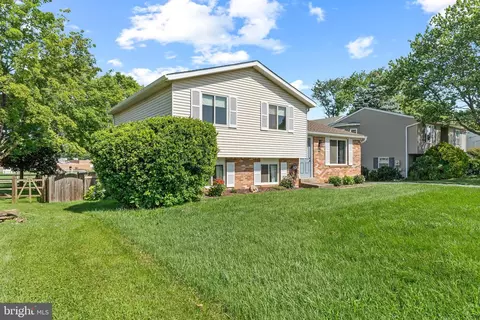 1839 Lawnview Dr, Frederick, MD 21702 photo 3