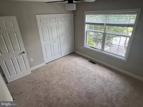 553 Cotswold Ct, Frederick, MD 21703 photo 4