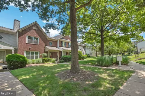 113 New Castle Ct, Frederick, MD 21702 photo 28