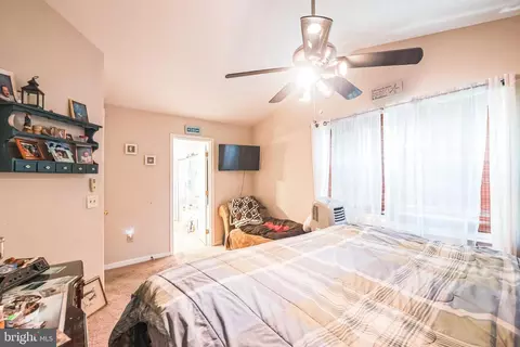 113 New Castle Ct, Frederick, MD 21702 photo 17