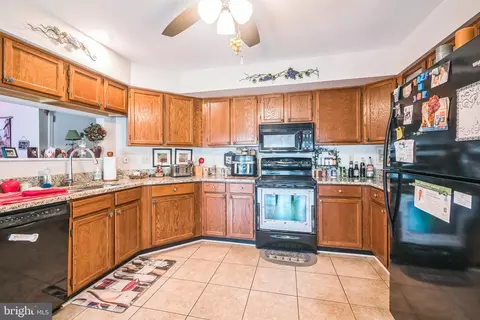 113 New Castle Ct, Frederick, MD 21702 photo 7