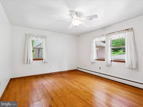 Bedroom - 5149 Shookstown Rd, Frederick, MD 21702 photo 1 of 6