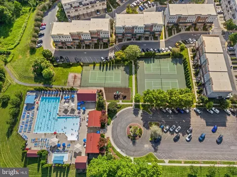 View/Area - 1806 Wheyfield Dr, Frederick, MD 21701 photo 3 of 6