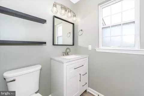 Bath - 1806 Wheyfield Dr, Frederick, MD 21701 photo 4 of 6