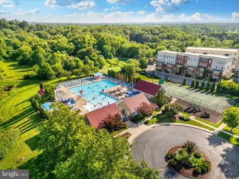View/Area - 1806 Wheyfield Dr, Frederick, MD 21701 photo 4 of 6