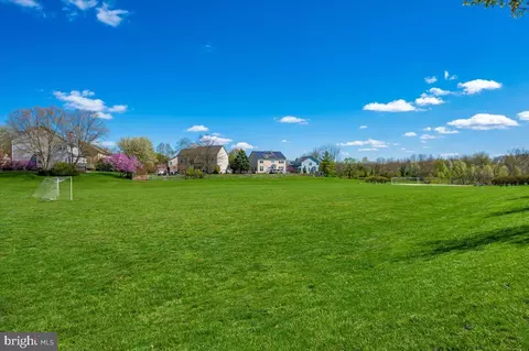 View/Area - 1806 Wheyfield Dr, Frederick, MD 21701 photo 2 of 6