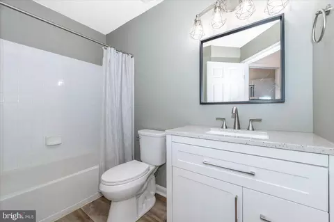 Bath - 1806 Wheyfield Dr, Frederick, MD 21701 photo 5 of 6
