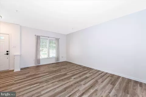 Entry Way - 1806 Wheyfield Dr, Frederick, MD 21701 photo 2 of 10