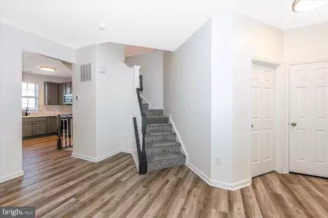Entry Way - 1806 Wheyfield Dr, Frederick, MD 21701 photo 5 of 10