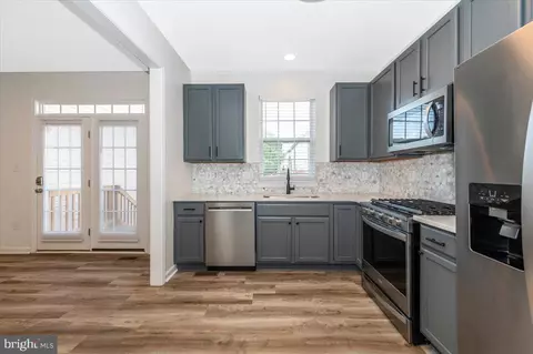 Kitchen - 1806 Wheyfield Dr, Frederick, MD 21701 photo 3 of 4