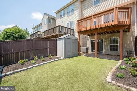 Exterior - 5145 Mclauren Ln, Frederick, MD 21703 photo 5 of 8