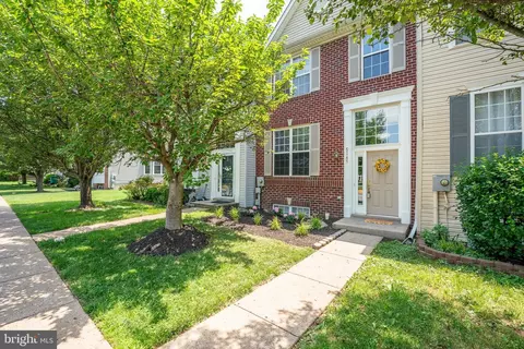 Exterior - 5145 Mclauren Ln, Frederick, MD 21703 photo 2 of 8