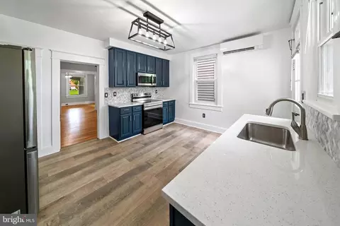 Entry Way - 606 Trail Ave, Frederick, MD 21701 photo 2 of 2