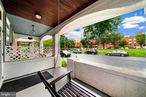 Exterior - 606 Trail Ave, Frederick, MD 21701 photo 4 of 9