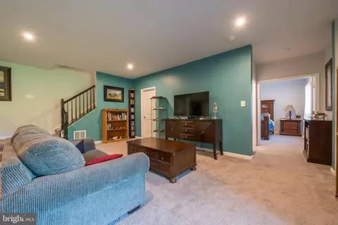 Entry Way - 5745 Hawk Ridge Rd, Frederick, MD 21704 photo 23 of 27