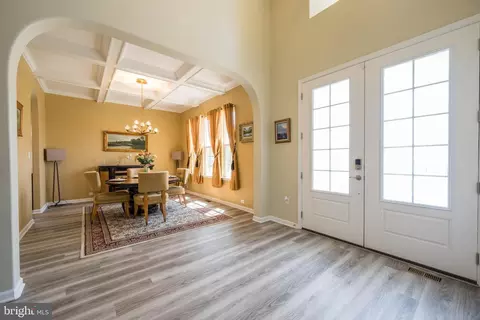 Entry Way - 5745 Hawk Ridge Rd, Frederick, MD 21704 photo 2 of 27