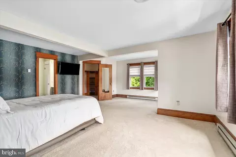 Bedroom - 10 Linda Ct, Thurmont, MD 21788 photo 1 of 8