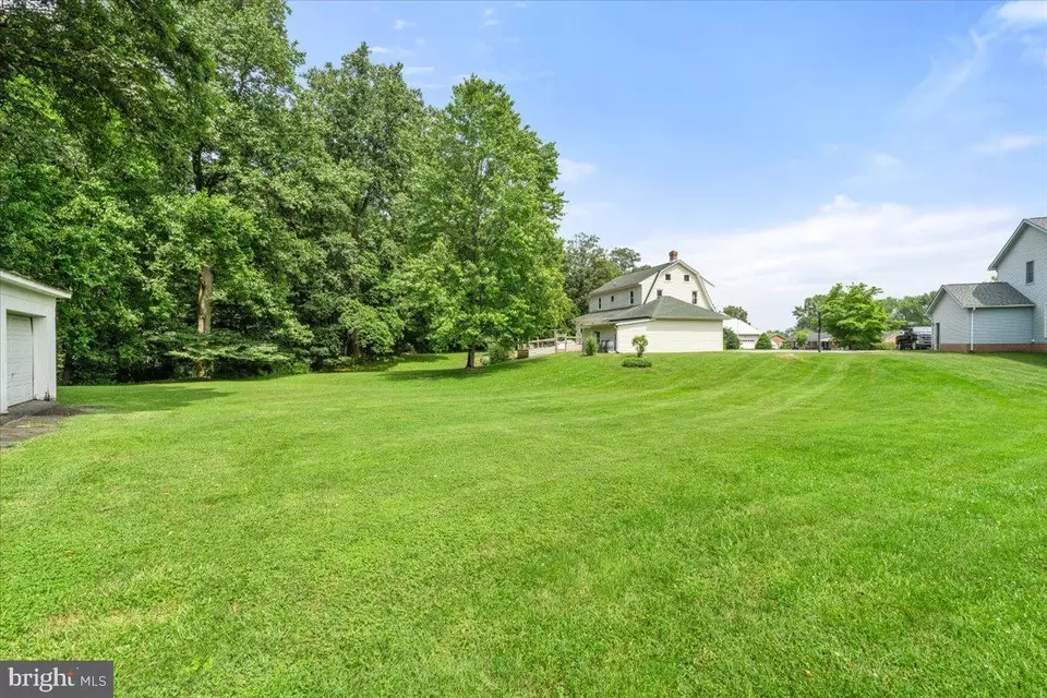Exterior - 10 Linda Ct, Thurmont, MD 21788 photo 10 of 10