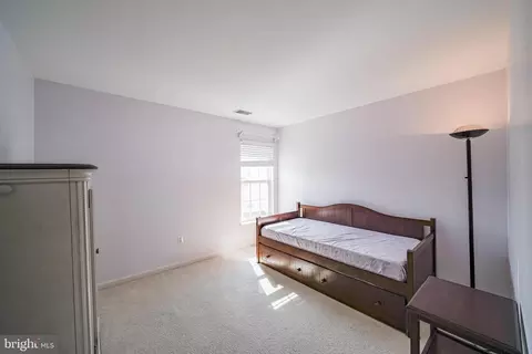 Bedroom - 1824 Eagle Rock Ln, Frederick, MD 21702 photo 2 of 7