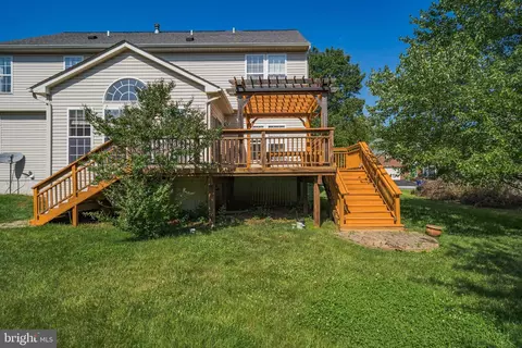 Exterior - 1824 Eagle Rock Ln, Frederick, MD 21702 photo 4 of 7