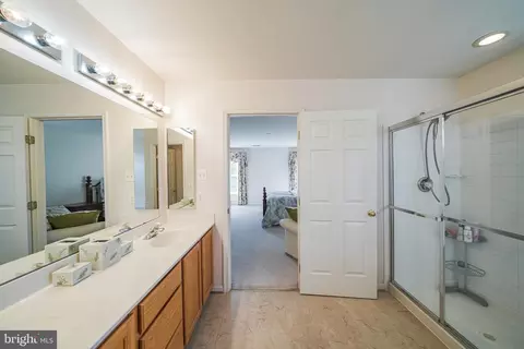 Entry Way - 1824 Eagle Rock Ln, Frederick, MD 21702 photo 10 of 11