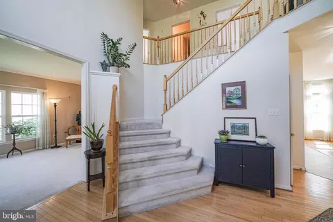 Entry Way - 1824 Eagle Rock Ln, Frederick, MD 21702 photo 4 of 11