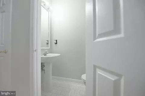 1402 Timberwolf Dr, Frederick, MD 21703 photo 17