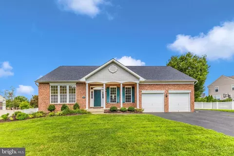 5632 Haddington Dr, Adamstown, MD 21710