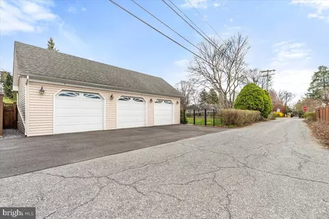 700 Rosemont Ave, Frederick, MD 21701 photo 4