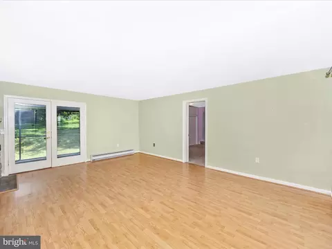 5802 Tall Timber Ln, Cascade, MD 21719 photo 4