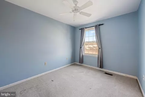 Bedroom - 2229 Village Square Rd, Frederick, MD 21701 photo 4 of 8