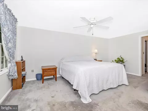 6405 Devonshire Ln, Frederick, MD 21703 photo 20