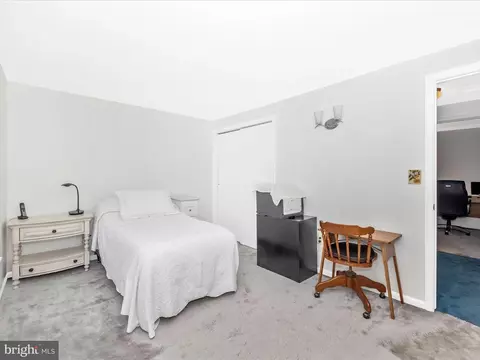 6405 Devonshire Ln, Frederick, MD 21703 photo 32