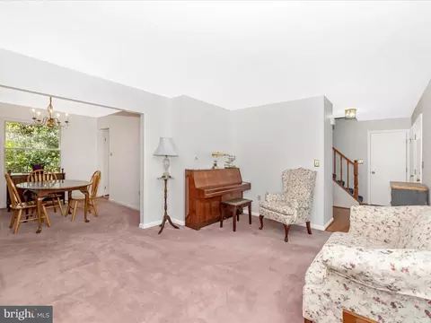 6405 Devonshire Ln, Frederick, MD 21703 photo 10