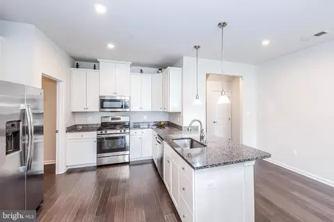 Kitchen - 5353 Mountain Maple Way, Frederick, MD 21703 photo 4 of 4