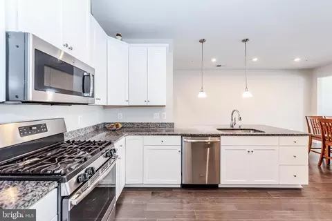 Kitchen - 5353 Mountain Maple Way, Frederick, MD 21703 photo 3 of 4
