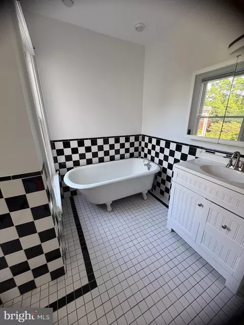 Bath - 50 E South St, Frederick, MD 21701 photo 2 of 3