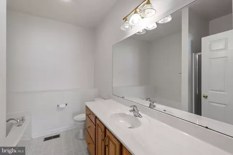1028 Eastbourne Ct, Frederick, MD 21702 photo 28