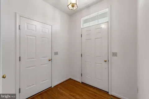 1028 Eastbourne Ct, Frederick, MD 21702 photo 6