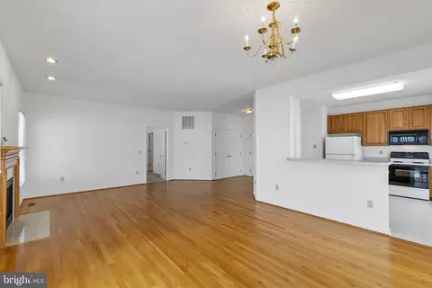 1028 Eastbourne Ct, Frederick, MD 21702 photo 15