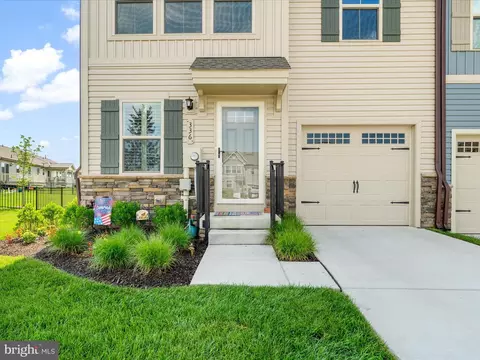 336 Hammersmith Cir, Frederick, MD 21702 photo 4