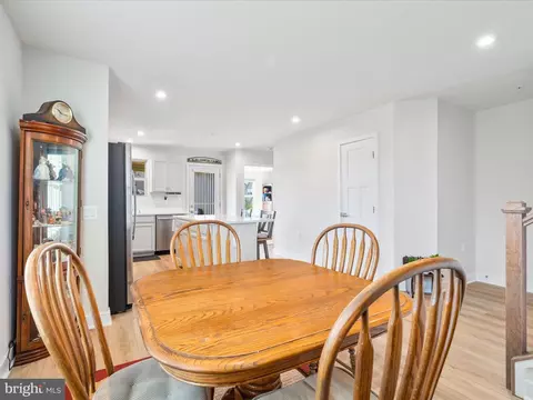 336 Hammersmith Cir, Frederick, MD 21702 photo 13