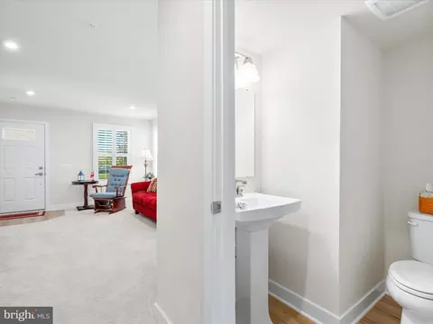336 Hammersmith Cir, Frederick, MD 21702 photo 9