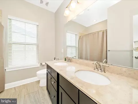 Bath - 5952 Leben Dr, Frederick, MD 21703 photo 4 of 4
