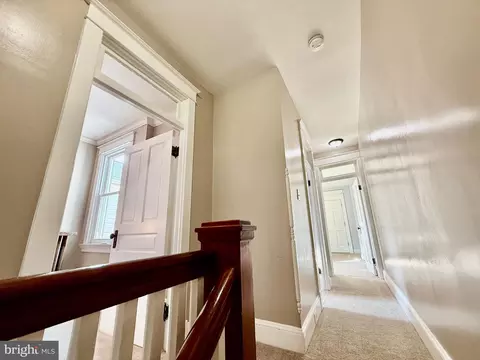 Entry Way - 224 Dill Ave, Frederick, MD 21701 photo 6 of 11